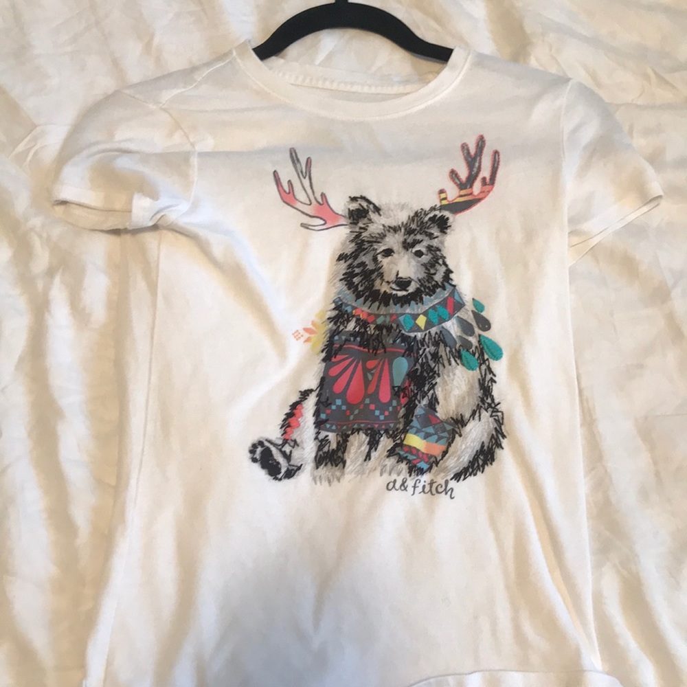Abercrombie t shirt